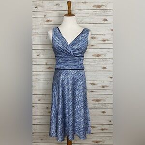 Kay Unger New York sleeveless surplice dress